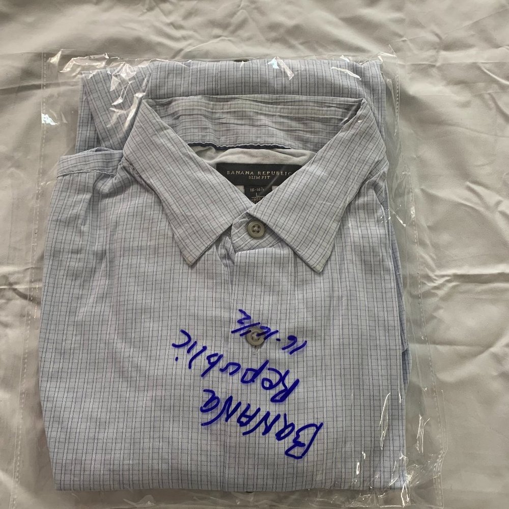 Banana Republic Men's Fitted Dress Shirt